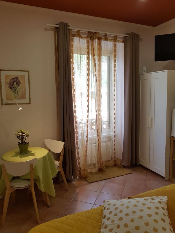 Le Tre Sorelle A Testaccio Roma Exterior foto